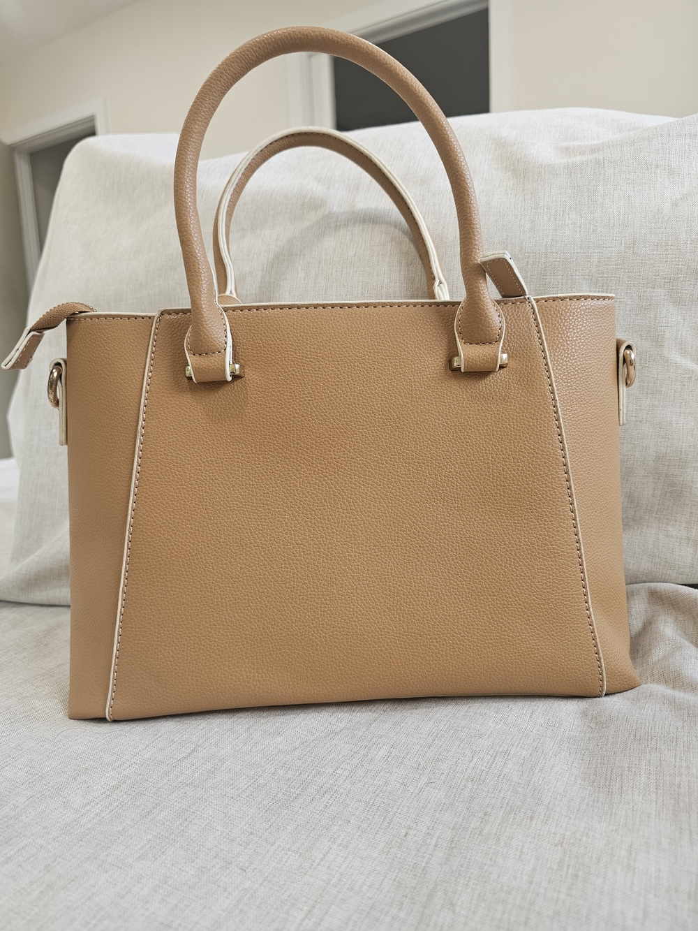 U.S. Polo Assn. Envelop Stitch Bag - Picture 4 of 9